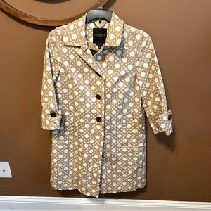Talbots Cream  Beige Sz 6 Trench Coat Ptp 18 Length 38